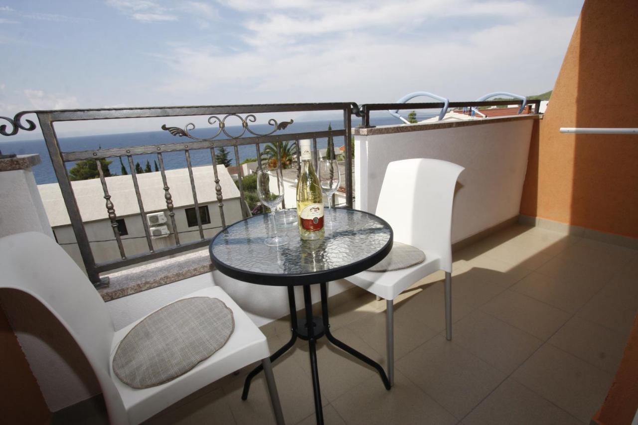 Apartments Turic Tučepi المظهر الخارجي الصورة