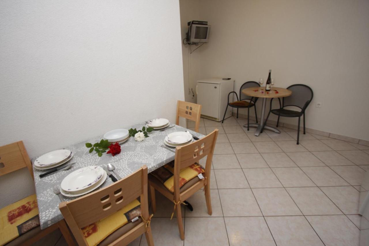 Apartments Turic Tučepi المظهر الخارجي الصورة